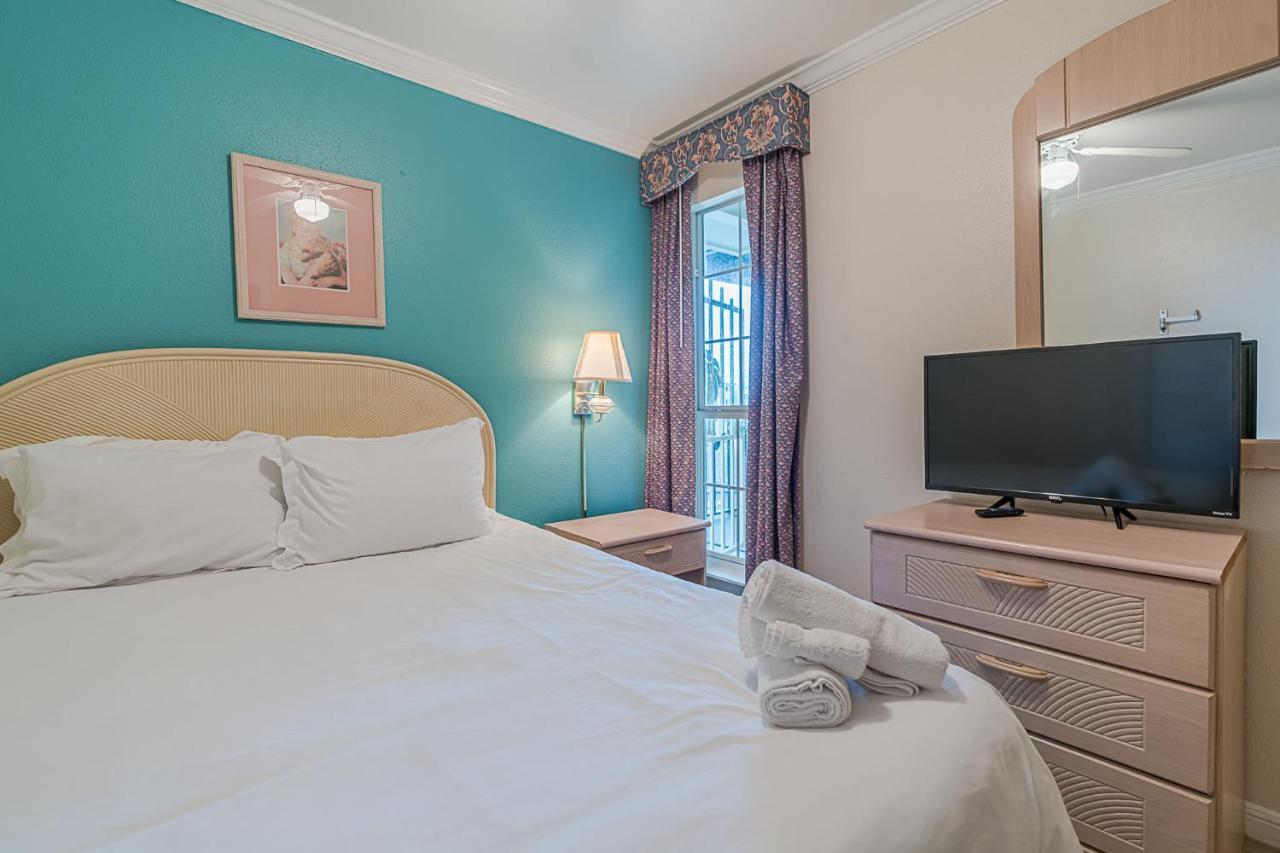 Beachside Bungalow With 2 Pools Hotel Galveston Kültér fotó